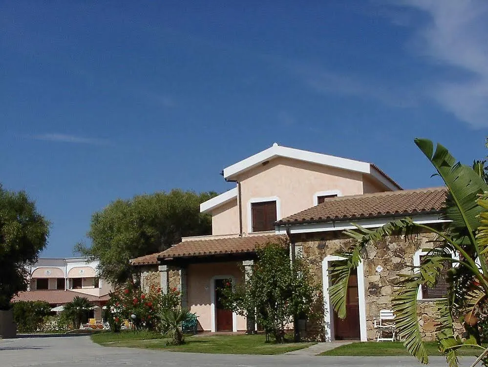 Amareclub Le Rose Hotel San Teodoro  San Teodoro (Sardinia)