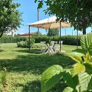Il Merlo Coderlo , Scorcetoli Italia