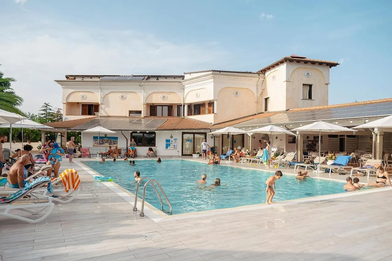 Hotel Le Rose San Teodoro  4*, San Teodoro (Sardinia) Italia